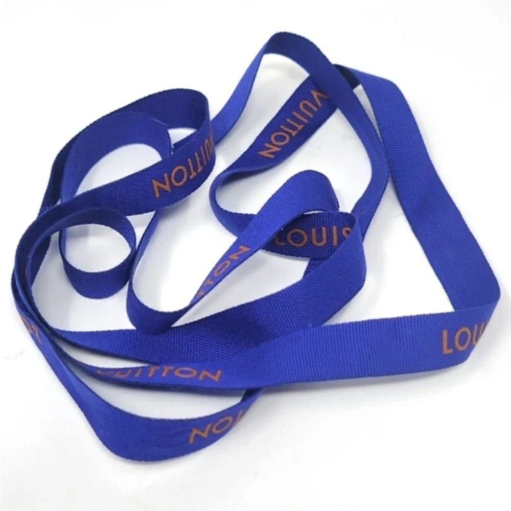 Louis‎ Vuitton Blue Ribbon Authentic